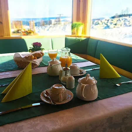 Penzion Restaurant Im Gruenen Tal Neualbenreuth