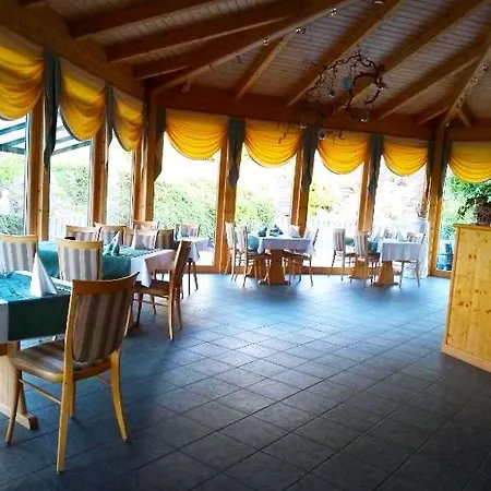 Restaurant Im Gruenen Tal Penzion *